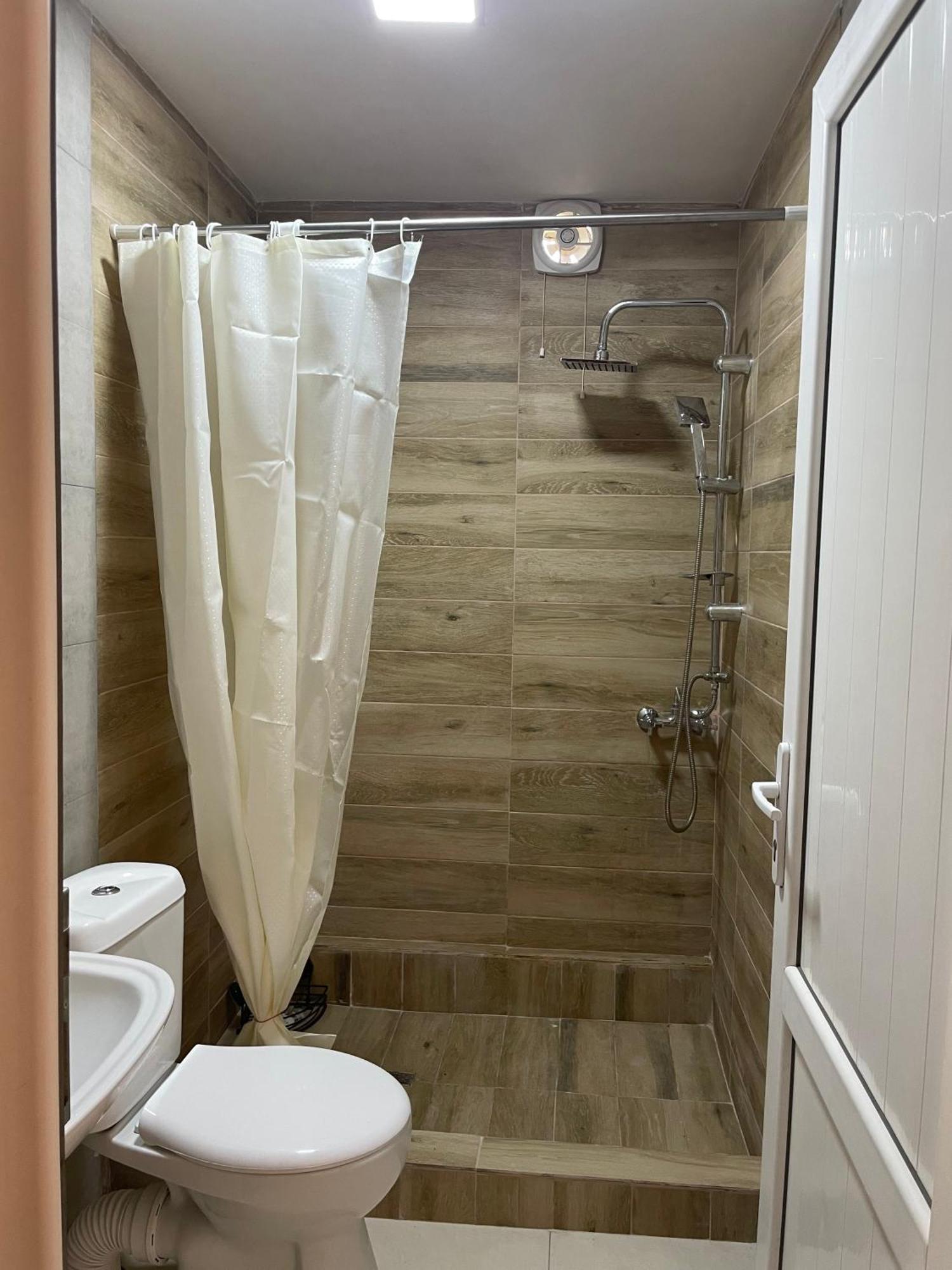 Guest House O'Live Rustavi  Luaran gambar